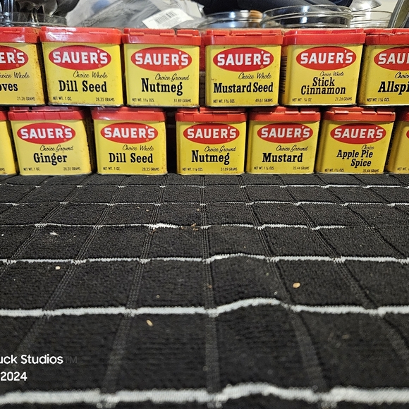 Sauers Sauer's Spices Metal Tins Vintage - Picture 10 of 17